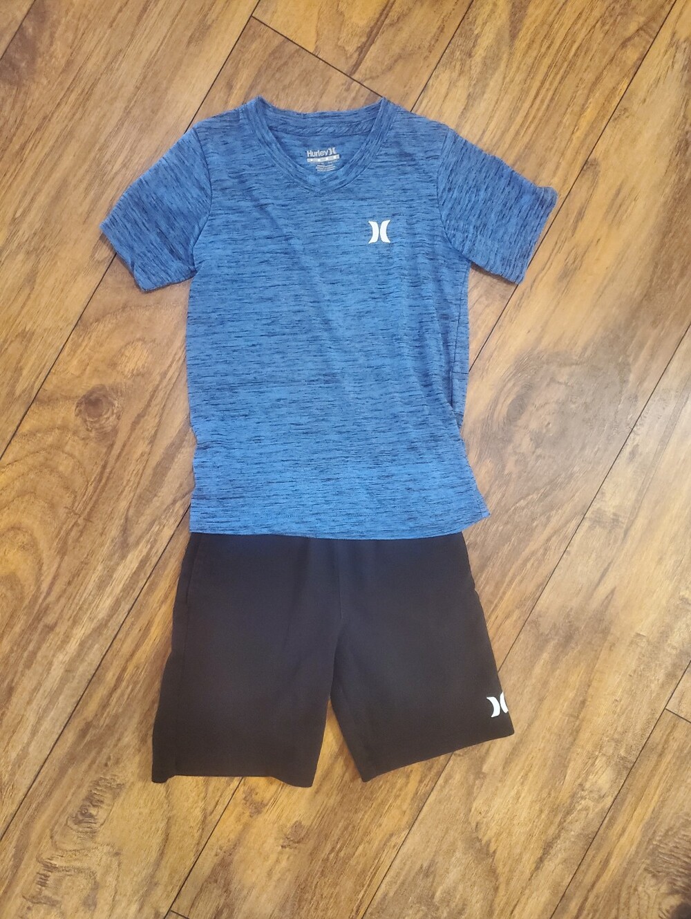 Hurley Boys Size 6 Blue Athletic Shirt Black Shorts Set